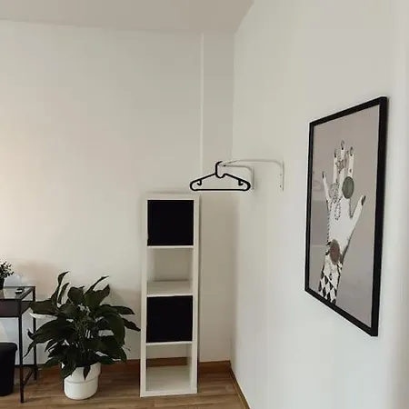 Geraeumige 3-Schlafzimmer-Wohnung In Koblenz Nahe Uni Exterior foto