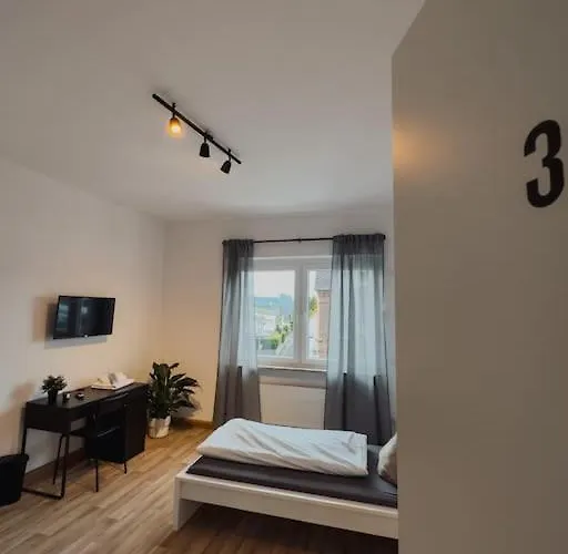 Geraeumige 3-Schlafzimmer-Wohnung In Koblenz Nahe Uni